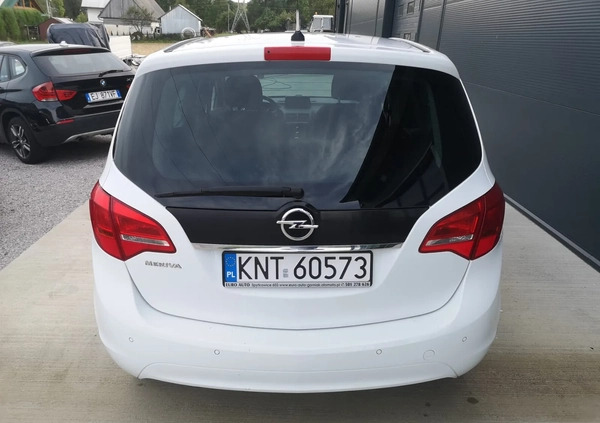 Opel Meriva cena 17500 przebieg: 247832, rok produkcji 2011 z Dąbrowa Tarnowska małe 121